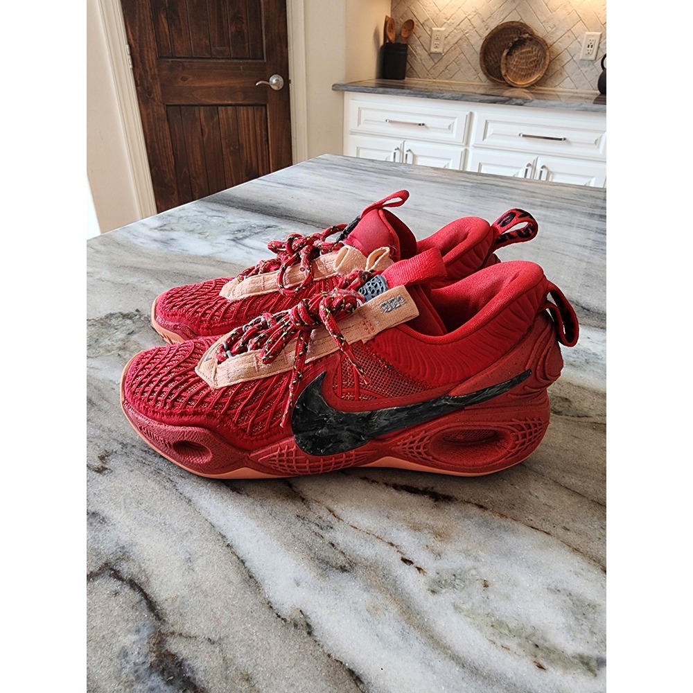Nike Cosmic Unity University Red Black Basketball Shoes Mens Size 5.5